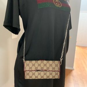 Gucci Wallet on Chain Authentic